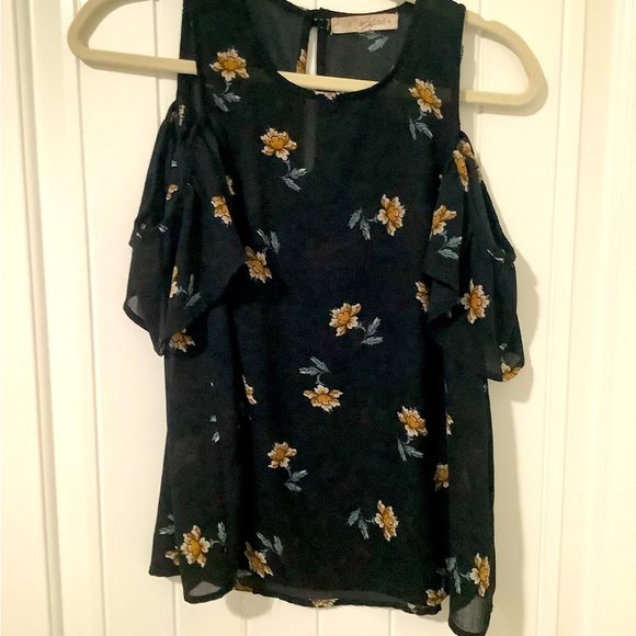 Rewind Medium Blouse - Picture 3 of 5